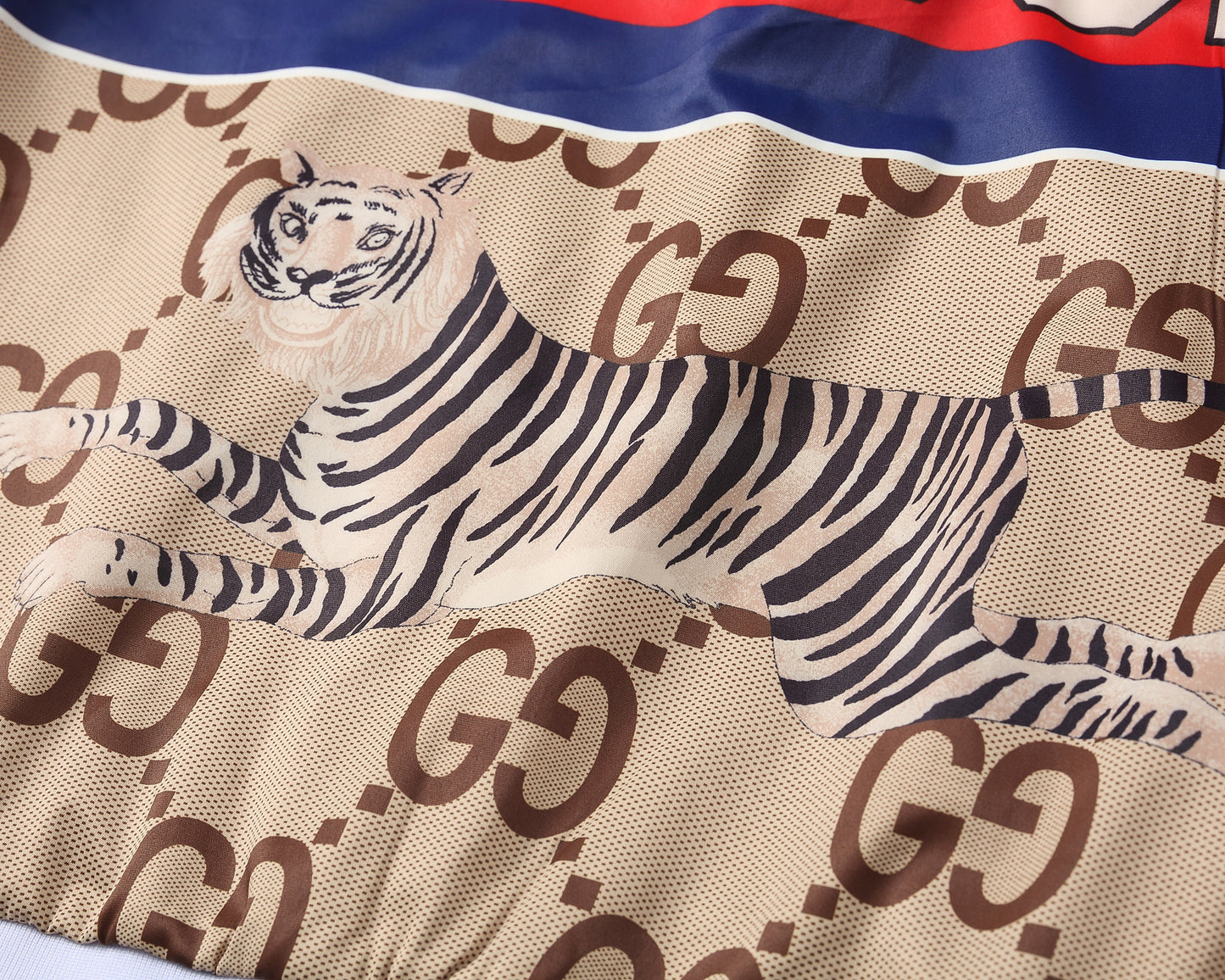 GUCCI Brown Lunar New Year 'GUCCI Tiger' Jumbo GG Hoodiw