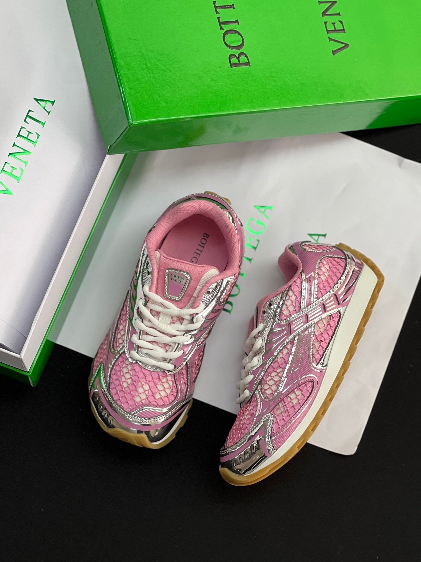 Bottega V Sneakers