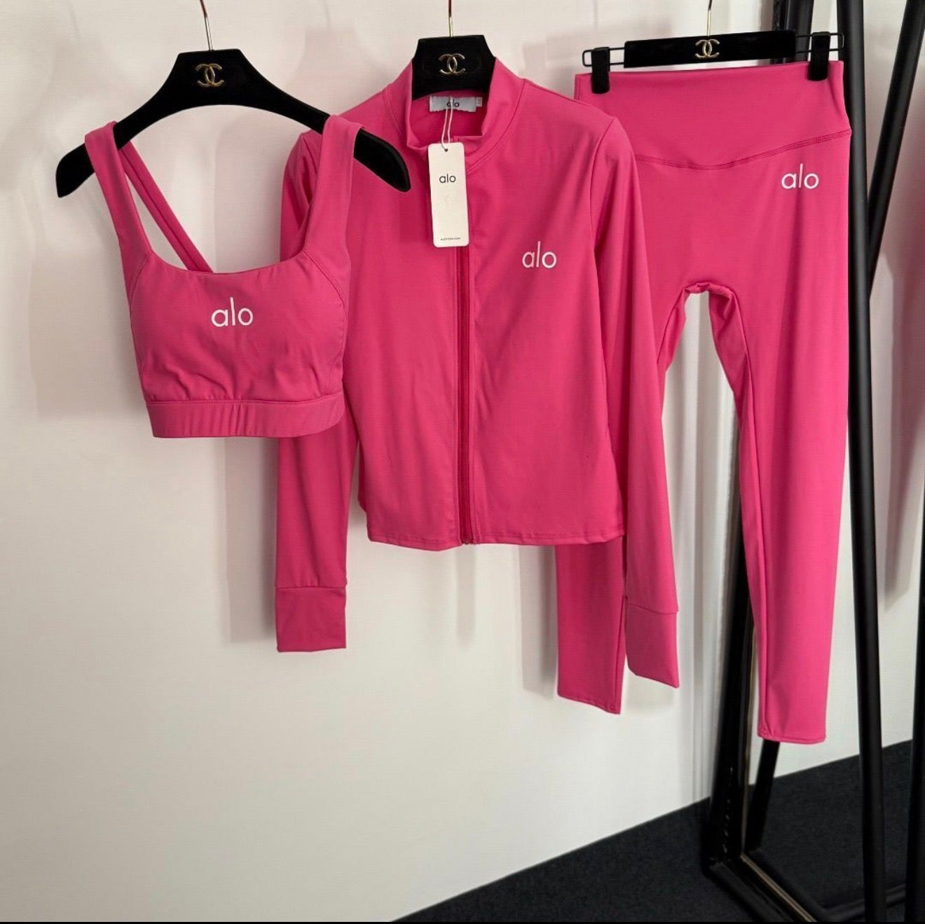 3 Piece Alo yoga Set – Avilarepublic