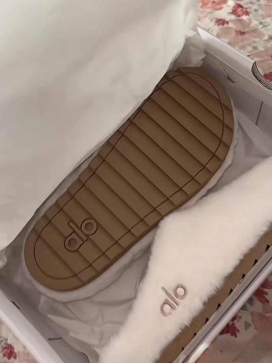 Alo Mink Slides