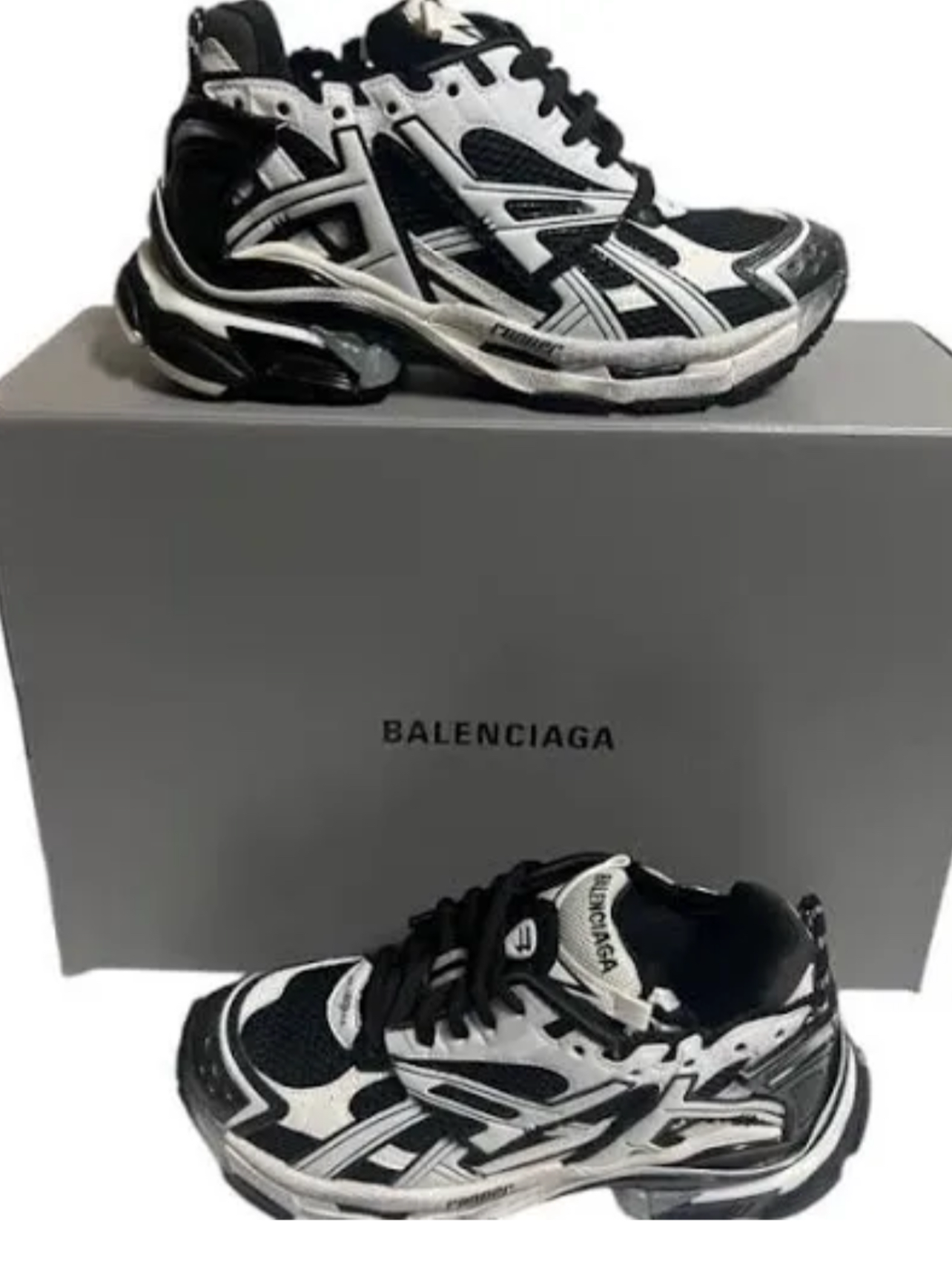 B Sneaker (Silver/Black)