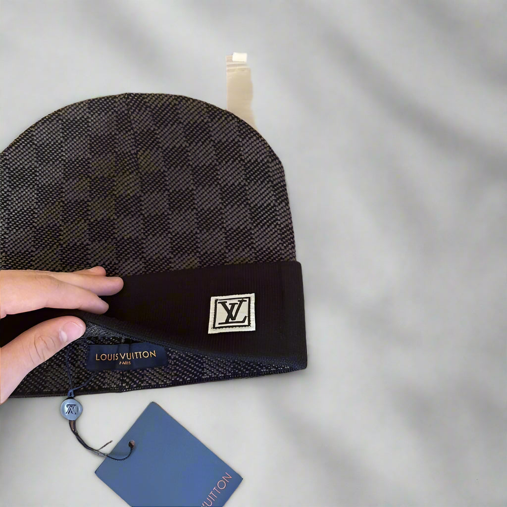 L Luxury Hat