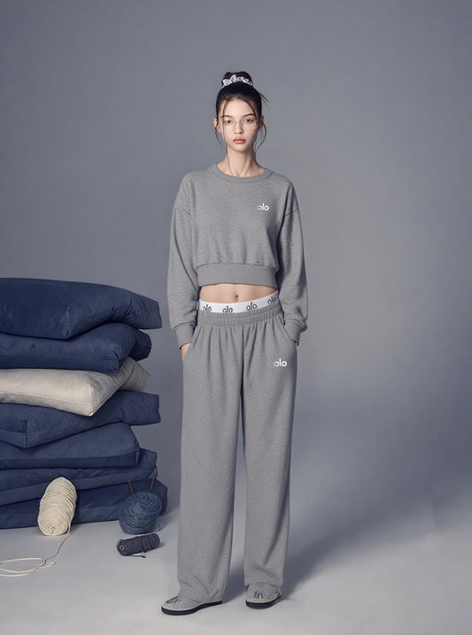 ALO Yoga Women's Wide Legged Set
