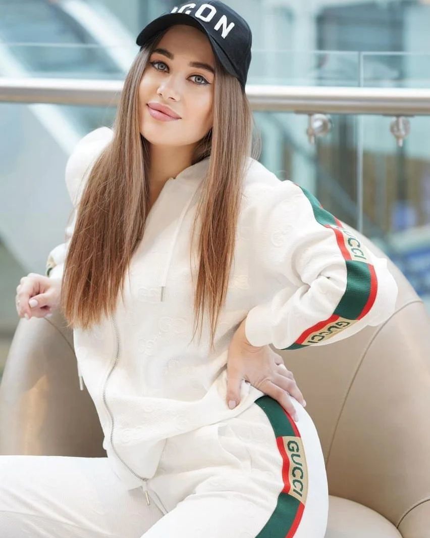 Gucci tracksuit with a full-zip hoodie and pants