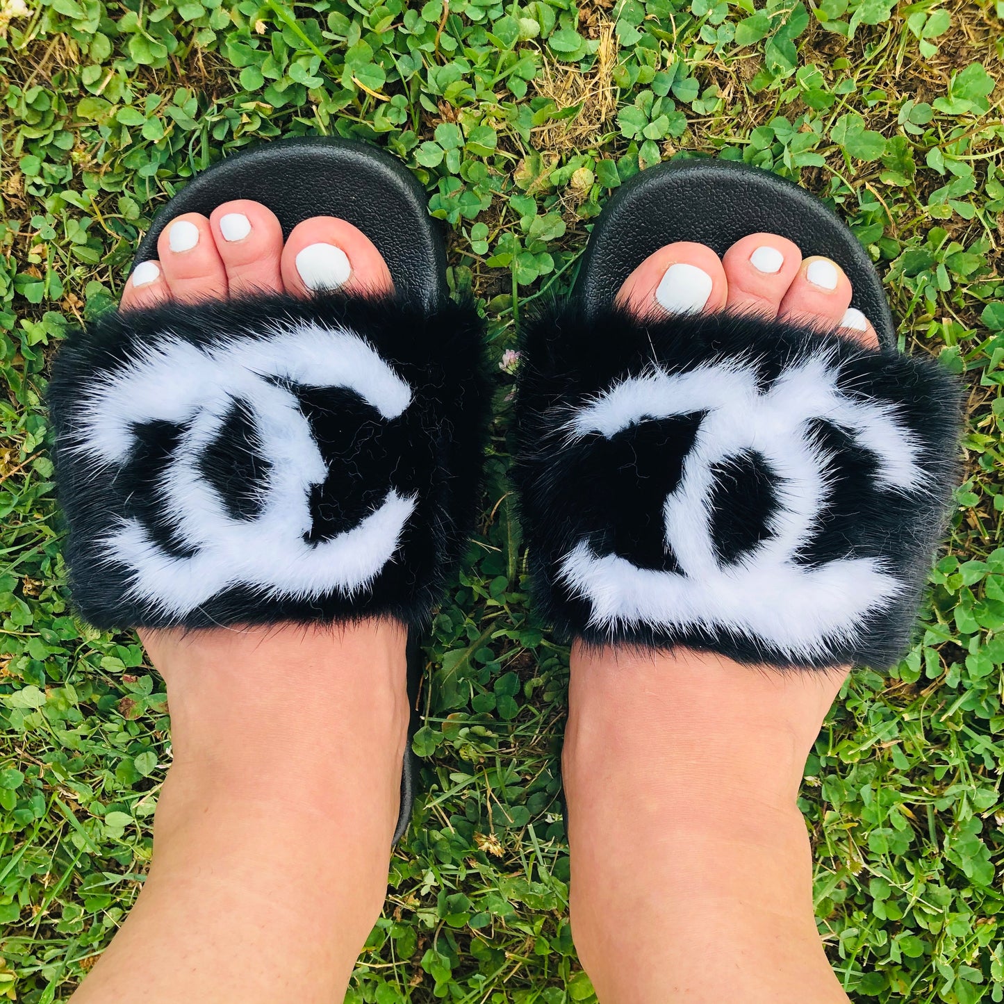 CC slippers