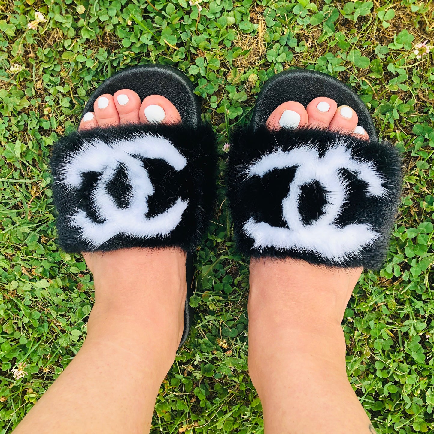 CC slippers