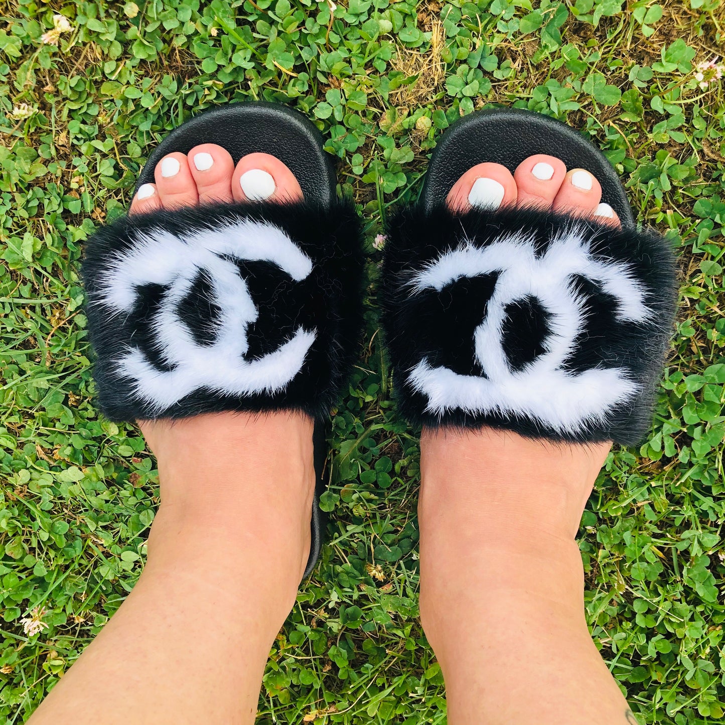 CC slippers